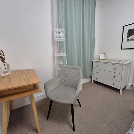 Stylish And Bright Flat In London N8 Turnpike Lane - Piccadilly Line Lejlighed Eksteriør billede